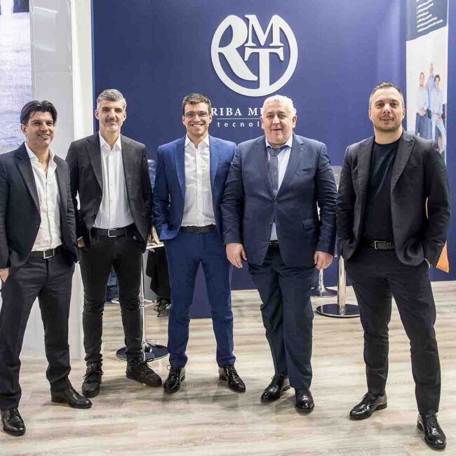 MWC 23